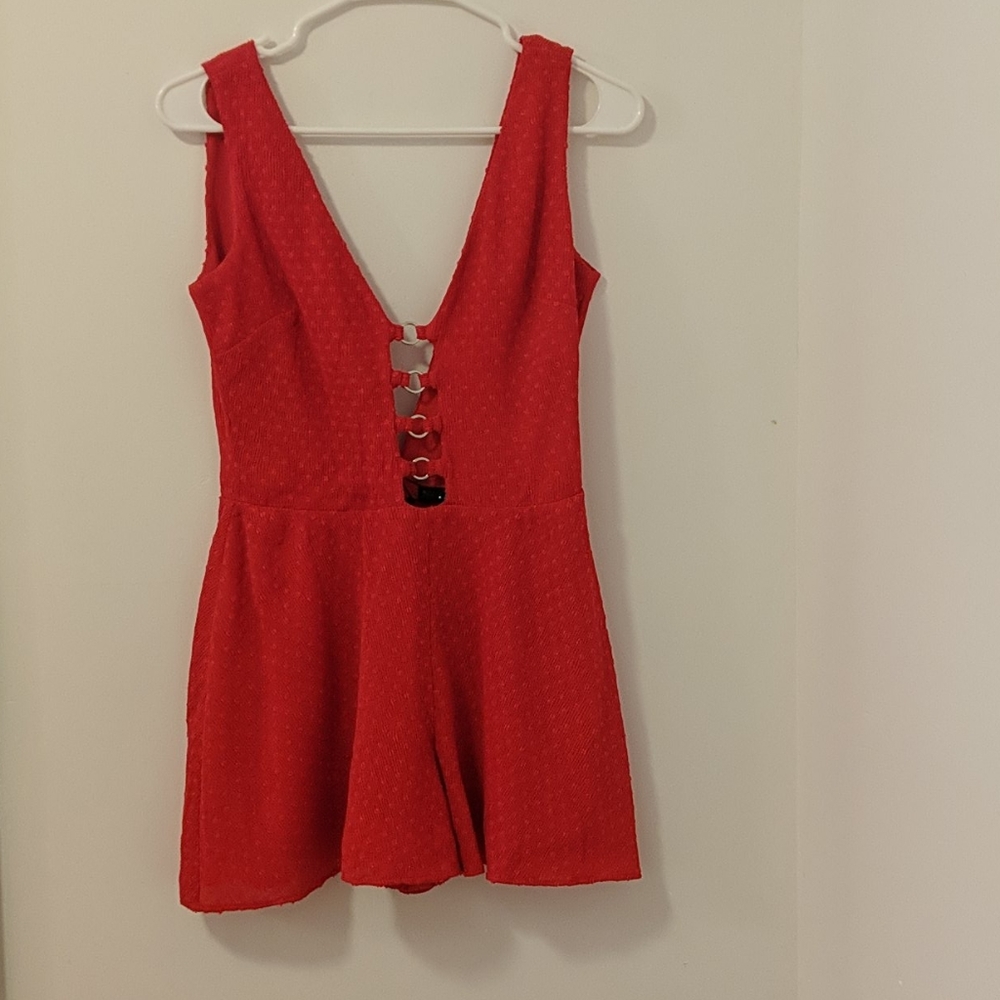 NBD Revolve Red V-neck Romper - Picture 1 of 10